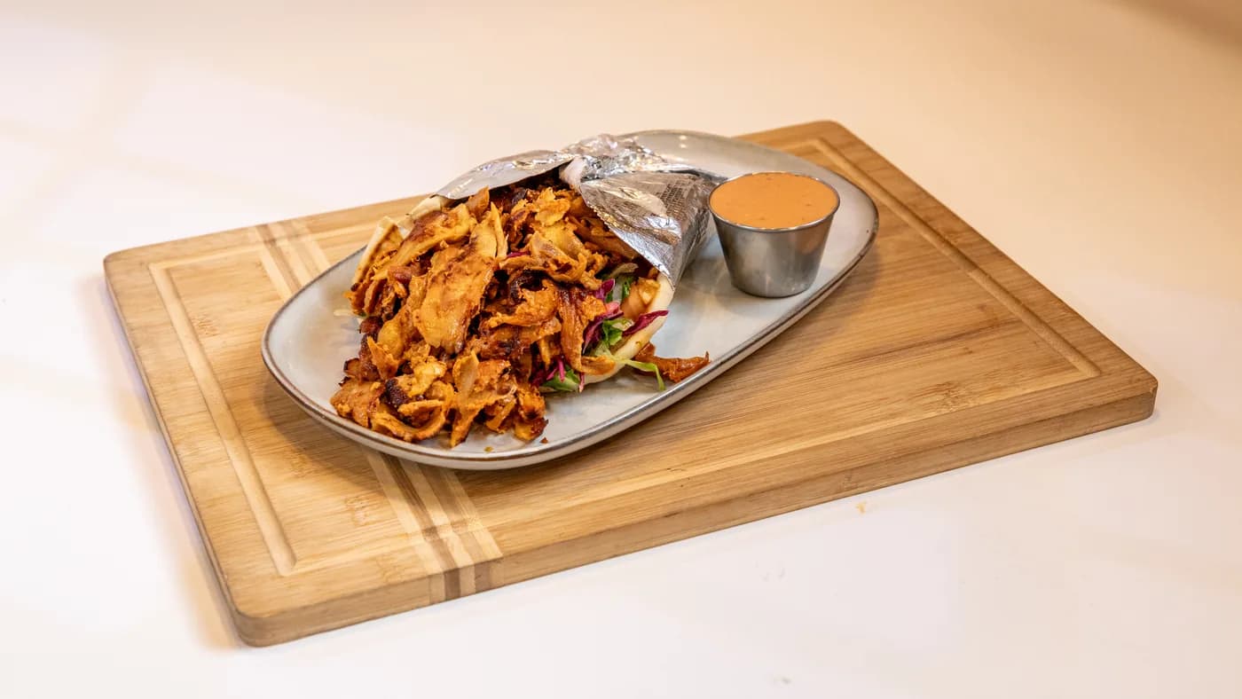 Chicken Döner (Shawarma) Pita